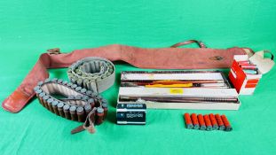 A COLLECTION OF SHOOTING ACCESSORIES TO INCLUDE 12G CARTRIDGES, BRADY CANVAS GUN SLIP,