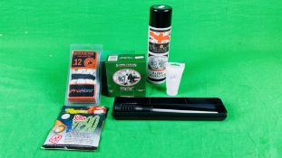 A GRUOP OF SHOTGUN CLEANING ACCESSORIES TO INCLUDE 450ML CAN NAPIER RAPID DEGREASER, .