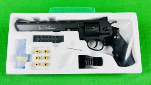 ASG DAN WESSON 8