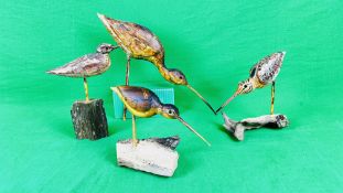 A GROUP OF FOUR FOLK ART BIRDS TO INCLUDE A CURLEW DECOY