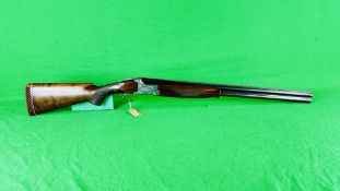 MIROKU 7000 SP-1 OVER AND UNDER 12 BORE SHOTGUN, MULTI CHOKE BARRELS, SINGLE SELECTABLE TRIGGER,