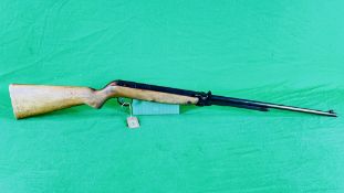 WEBLEY MARK 3 .