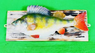 TAXIDERMY: A WALL MOUNTED CAST PERCH STUDY,