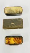 A GROUP OF 3 VINTAGE HORN SNUFF BOXES WITH INLAID PANELS.