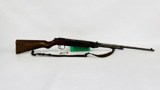 A VINTAGE WEBLEY MARK 3 .