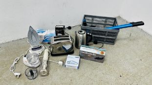 TWO BOXES CONTAINING HOME ELECTRICALS TO INCLUDE HOOVER H-FREE 500 HAND HELD CORDLESS VACUUM WITH