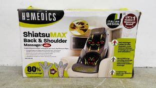 A BOXED HOMEDICS SHIATSU MAX BACK AND SHOULDER MASSAGER WITH HEAT - SOLD AS SEEN.