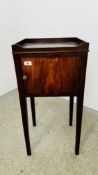 GEORGE III BEDSIDE CUPBOARD W 39CM D 34CM H 82CM.