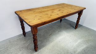 SOLID PINE FARMHOUSE KITCHEN TABLE WITH HEAVY TURNED LEGS, 184 X 91CM.