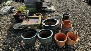 A GROUP OF GLAZED, TERRACOTTA AND STONEWARE PLANTERS, TEDDY BEAR STONEWORK FEATURES, BIRD BATH, ETC.