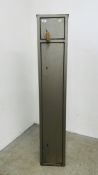 A STEEL SECURITY CABINET, TWIN LOCKS AND TOP BOX WITH KEYS.