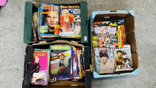 A GROUP OF MIXED VINTAGE FILM RELATED MAGAZINES TO INCLUDE PHOTOPLAY, SHOWTIME, FILM REVIEW, ETC.
