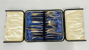 A CASED SET OF SIX SILVER FISH KNIVES AND FORKS BY RODGERS & SONS SHEFFIELD 1932