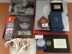 COINS: TUB WITH MIXED COINS, MEDALLIONS, ON PAGES, IN A BINDER AND LOOSE,