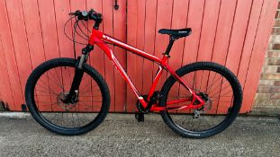 A SPECIALISED HARDROCK 24 SPEED BICYCLE.