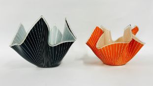 TWO 1960'S GLASS HANDKERCHIEF VASES H 16CM AND H 19CM.