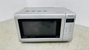 PANASONIC INVERTER SLIMLINE COMBI OVEN TO INCLUDE TRAY, GRILL AND PLATE - SOLD AS SEEN.