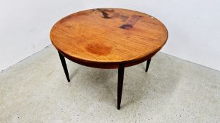 G-PLAN CIRCULAR EXTENDING DINING TABLE,