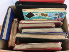 STAMPS: BOX WITH ALL WORLD GENERAL COLLECTIONS AND REMAINDERS IN ABOUT TWELVE OLD ALBUMS.