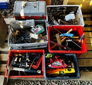 SIX BOXES ASSORTED HAND TOOLS TO INCLUDE SPEED CLAMPS, HAMMERS, CARPENTRY PLANES, SANDING DISCS,