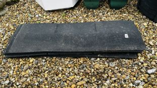 20 X BLACK BITUMEN ROOF SHINGLES
