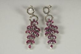 A PAIR OF SILVER RHODLITE GARNET DROP EARRINGS.