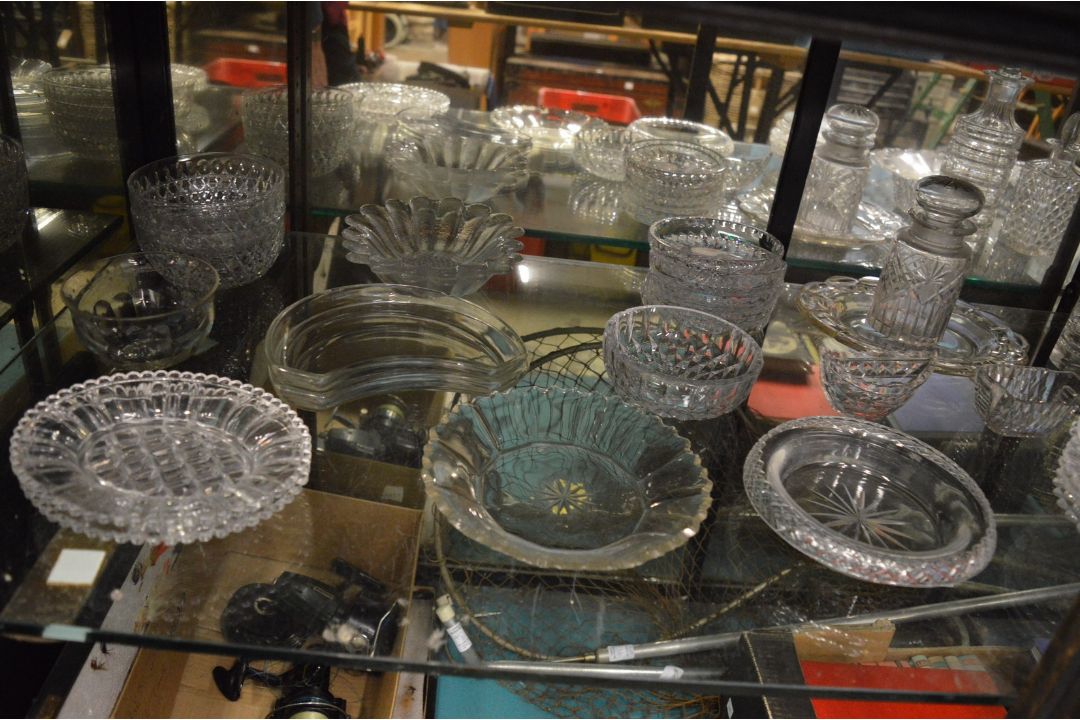 A good collection of cut glassware to include ice plates, dishes, decanters etc. - Image 3 of 4