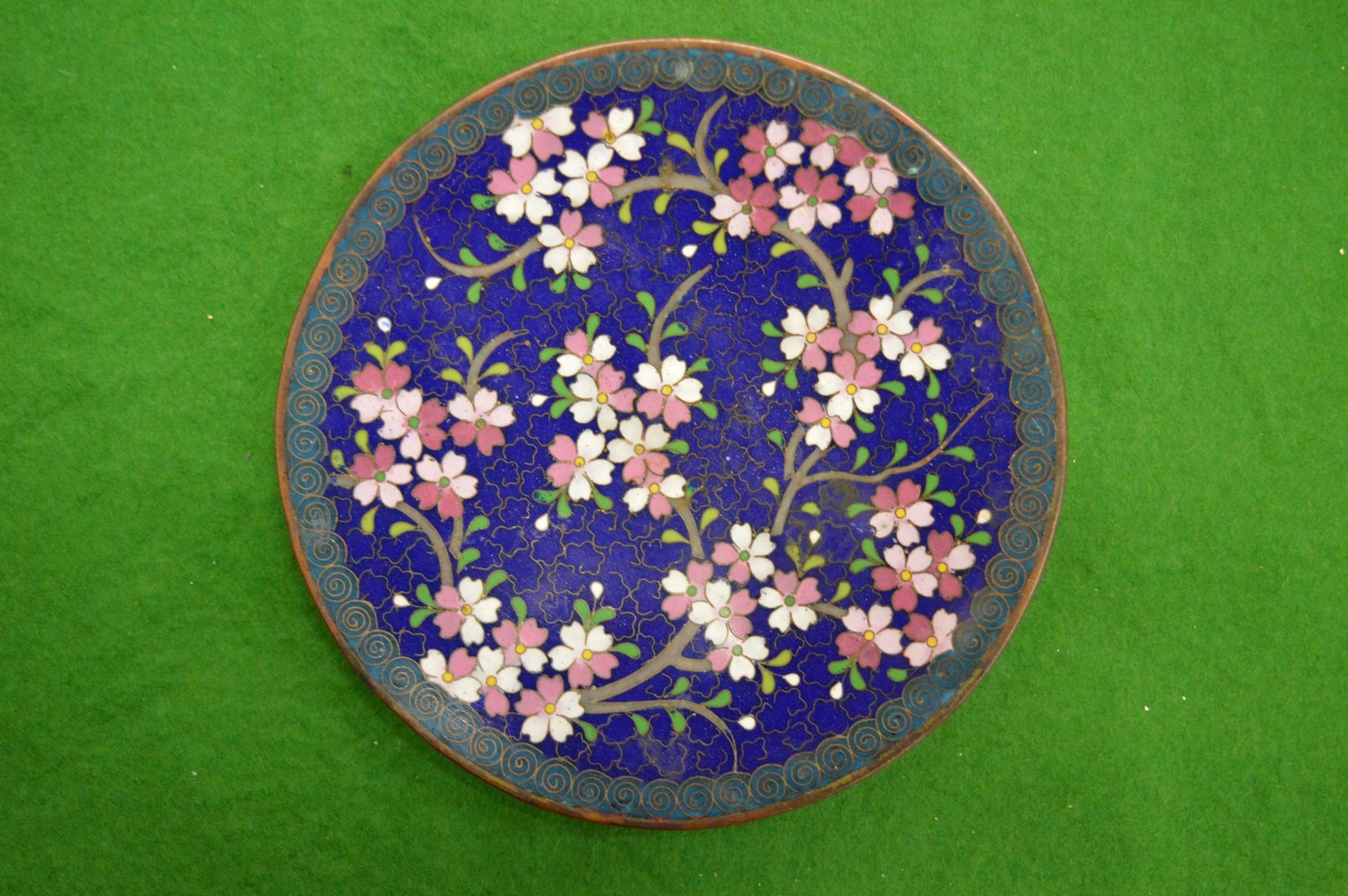 A small cloisonne dish. - Image 2 of 2