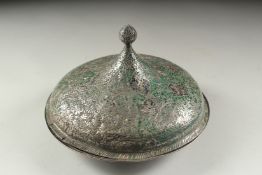 AN EARLY - MID 19TH CENTURY NORTH INDIAN MUGHAL ENAMELLED SILVER LIDDED DISH, possibly Lucknow, dish