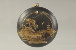 A SMALL FINE JAPANESE KOMAI CIRCULAR PENDANT BOX, inscribed to the reverse, 5.5cm diameter.