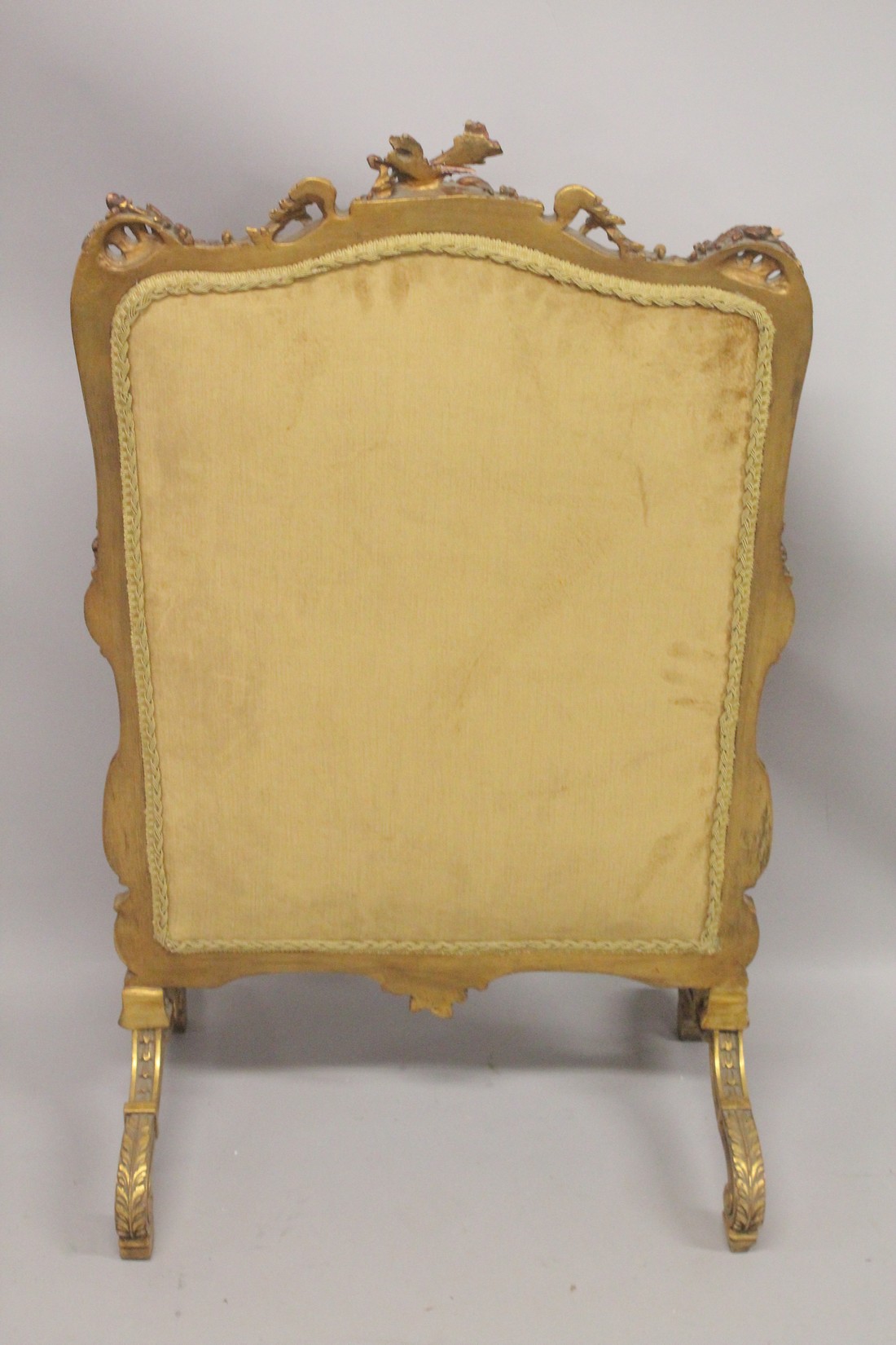A FRENCH CARVED AND GILDED FIRE SCREEN with needlework panel. 3ft 6ins high, 2ft wide. - Image 4 of 4