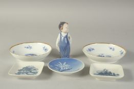 A COPENHAGEN PORCELAIN FIGURE 