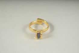 A MODERN ZEFA HULAK RING.