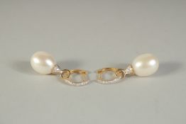 A PAIR OF 18CT YELLOW GOLD, DIAMOND AND PEARL EARRINGS.