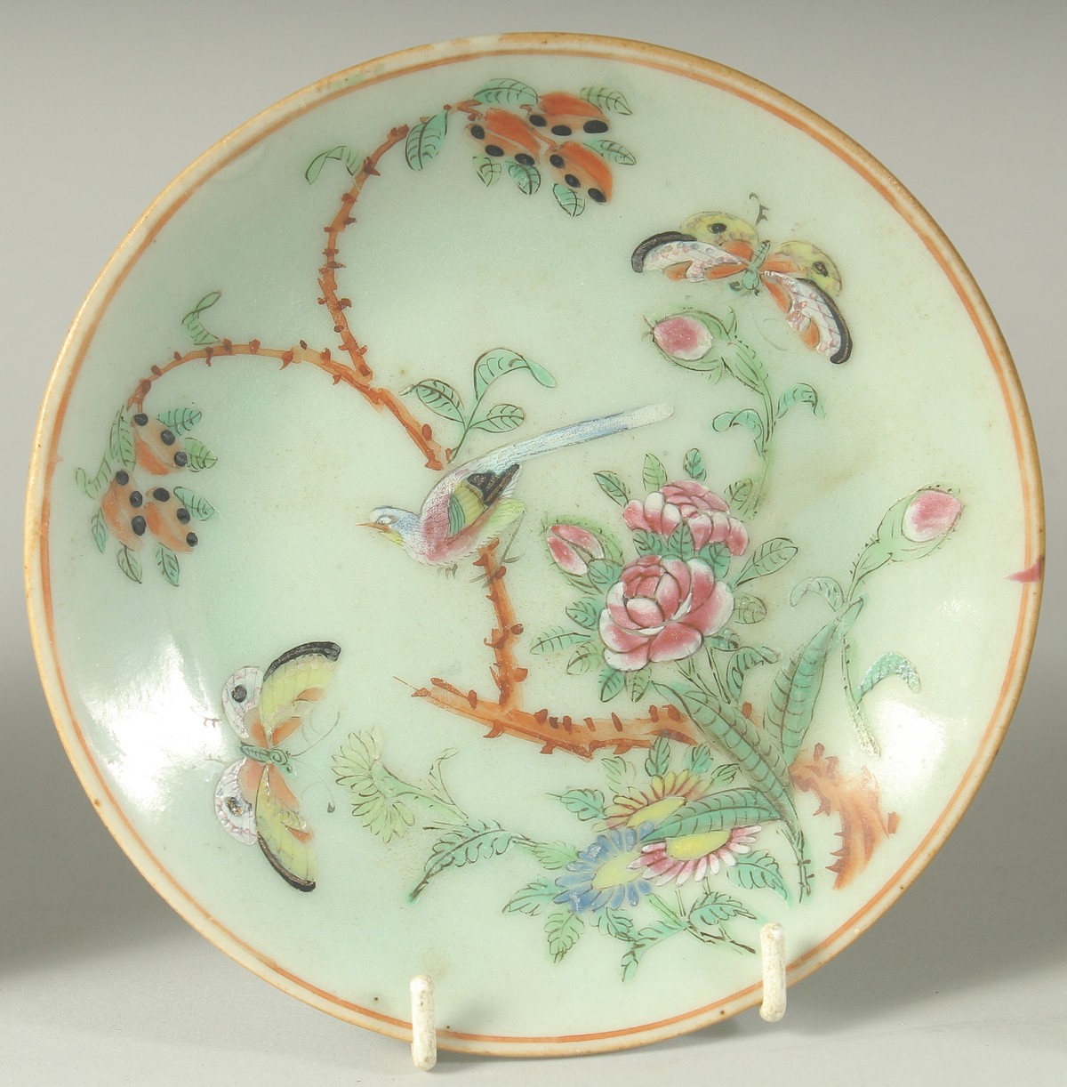 FOUR CHINESE CANTON TURQUOISE GROUND FAMILLE ROSE DISHES, together with a small famille verte - Image 3 of 12
