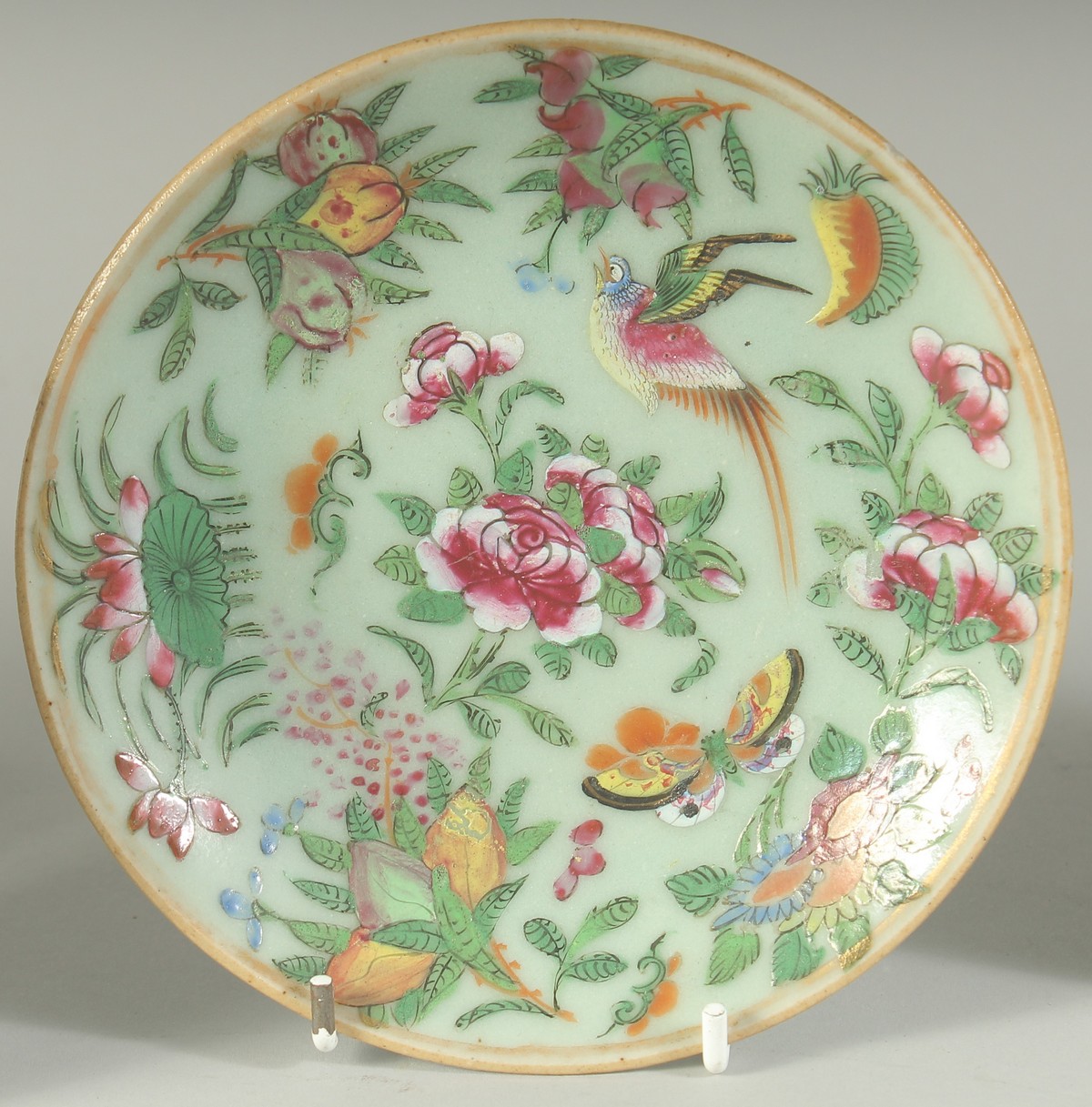 FOUR CHINESE CANTON TURQUOISE GROUND FAMILLE ROSE DISHES, together with a small famille verte - Image 5 of 12