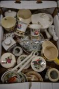 Quantity of decorative china.