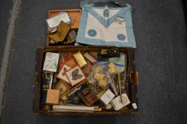 Quantity of miscellaneous collectables.