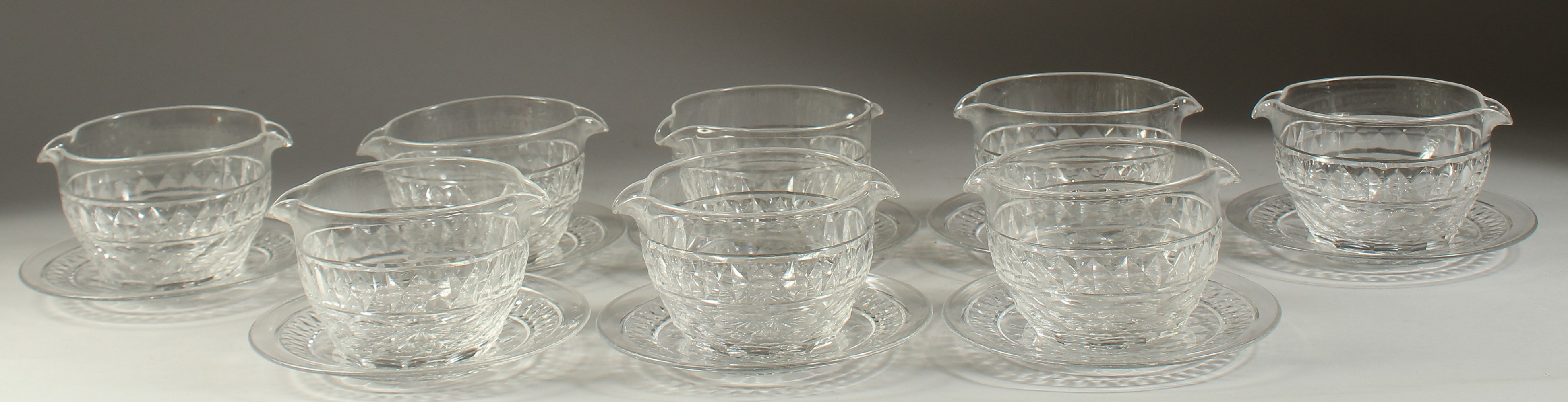 A GOOD SET OF EIGHT DOUBLE LIP BOWLS AND STANDS. - Image 4 of 4
