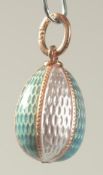 A RUSSIAN 14CT GOLD AND ENAMEL PENDANT.
