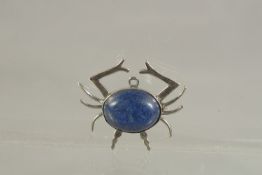 A SILVER AND LAPIS CRAB BROOCH.