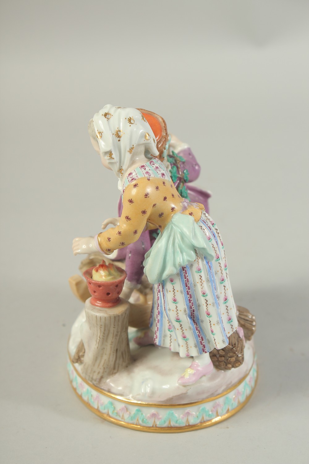A MEISSEN GROUP EMBLEMATIC OF WINTER, first modelled by Carl Schoenheit. Circa. 1860. 14.5cm high. - Image 4 of 5