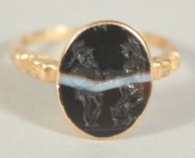 A SMALL GEORGIAN OVAL SEAL RING. Size O.