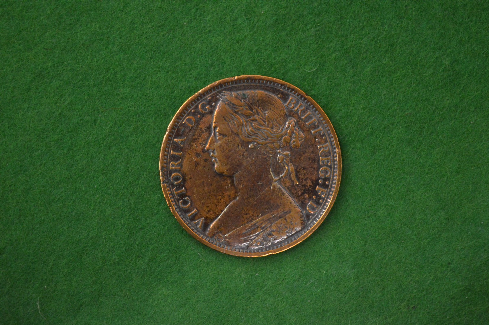 A good collection of pre-decimal coins to include an 1862 penny in good condition. - Image 4 of 6