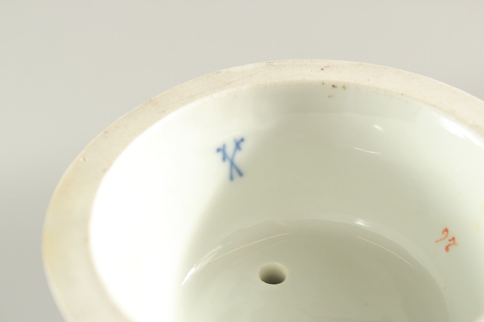 A MEISSEN FIGURE OF A STANDING WOMAN RESTING ON A FENCE. A circle of geese around the base. Modelled - Image 6 of 6