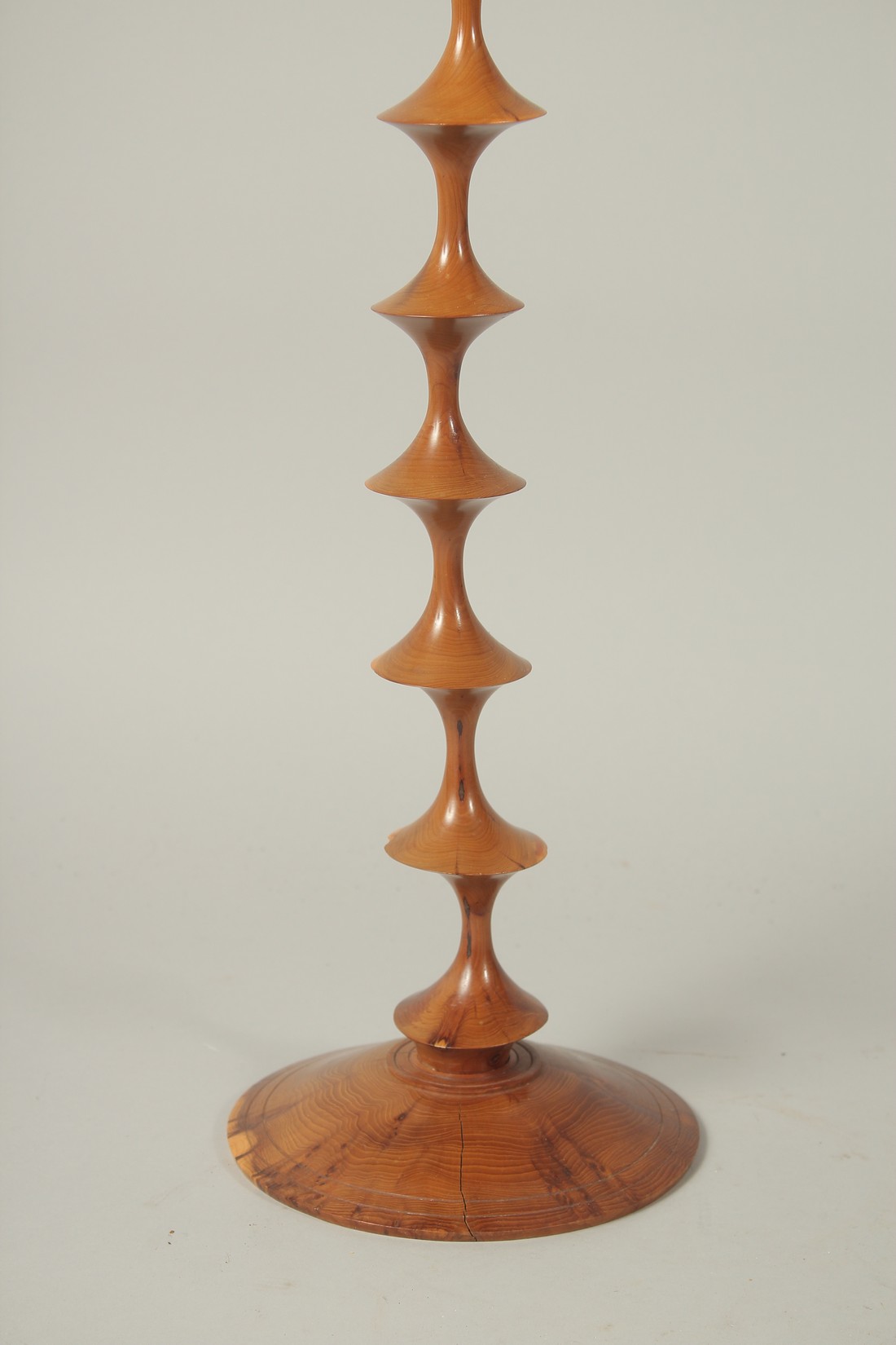 A 1970'S TURNED WOOD GOBLET on a circular base. 29ins high. - Image 4 of 6