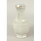A CHINESE CRACKLE GLAZE TWIN HANDLE VASE. 22.5cms high. - Image 2 of 6