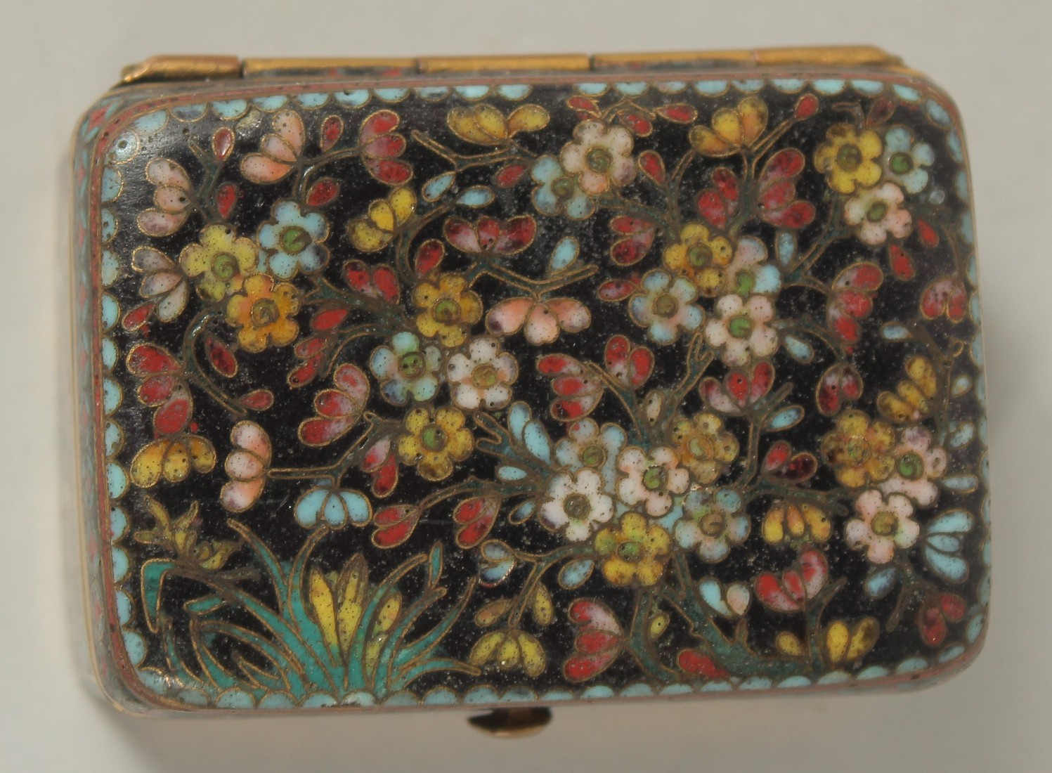 A FINE JAPANESE MEIJI PERIOD BLACK GROUND CLOISONNE BOX, with floral decoration and hinged lid, 5. - Image 6 of 8