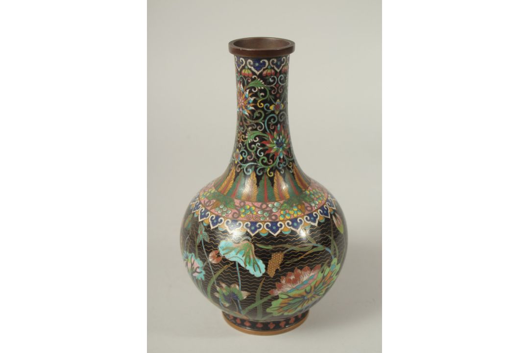 A CHINESE BLACK GROUND CLOISONNE FLORAL VASE, 25cm high. - Image 4 of 6