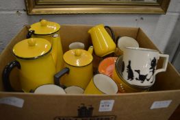 A Goss yellow ground porcelain tea service and other items.